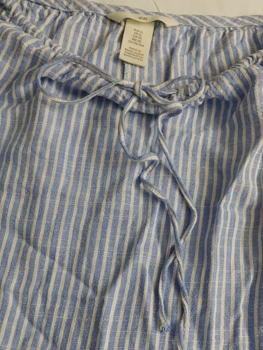 H&M Blue and White Striped Spaghetti Adjustable Strap Camisole Loose-Fit Top XL - Picture 5 of 7